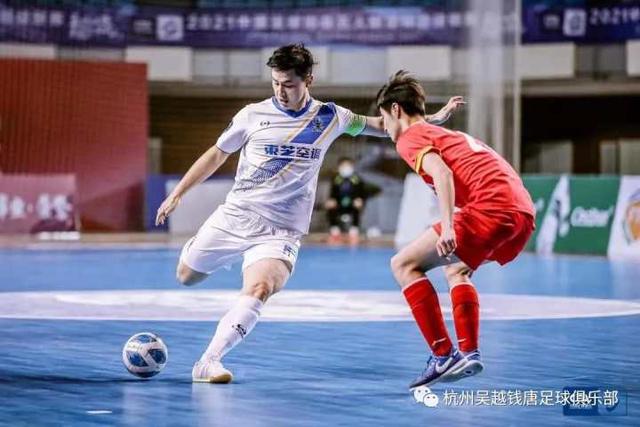 民调显示蒋万安在选区落后沈伯洋，王世坚称情理之中